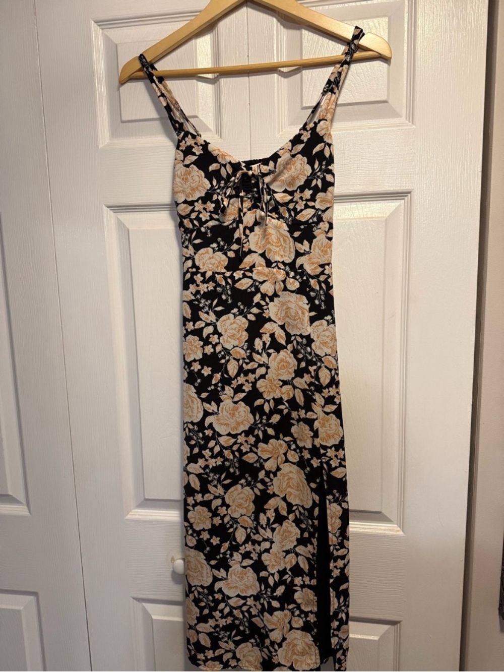 Abercrombie & Fitch Black Midi Dress with Cream Floral Print